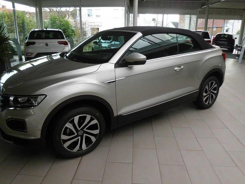 Gebraucht VW T-Roc Cabriolet Active 150 PS (110 kW) 2021 Silber Cabrio