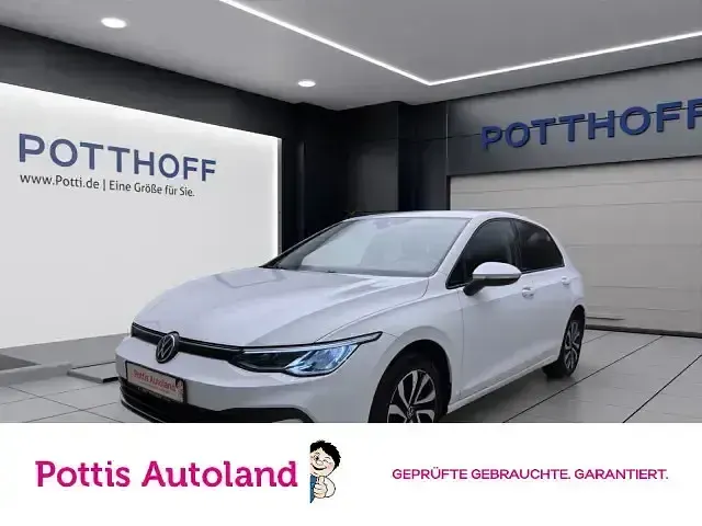 Gebraucht VW Golf VII Active 150 PS (110 kW) 2021 Kleinwagen