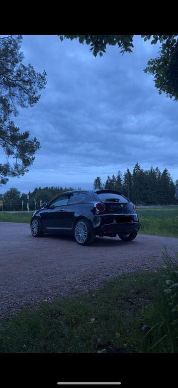 Schwarz Gebraucht 2015 Alfa Romeo MiTo Kleinwagen | 6.999 € (Superpreis) - Bild 1/4