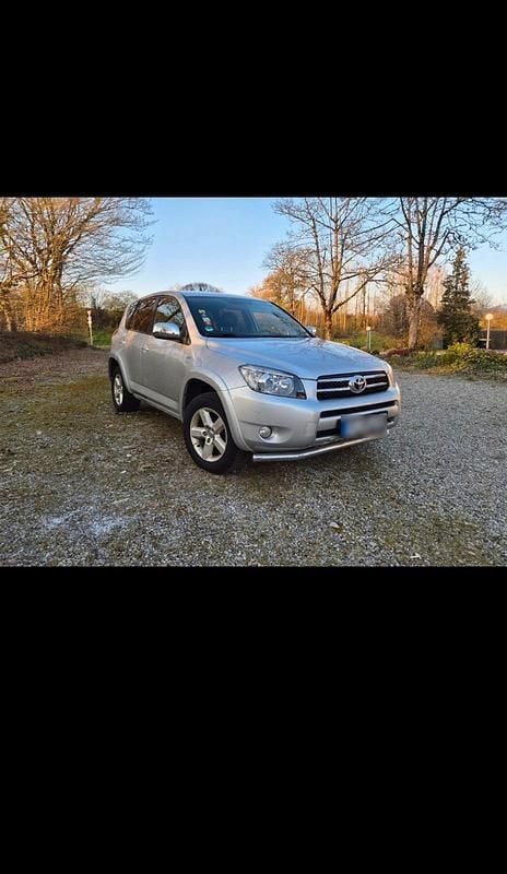 Gebraucht Toyota RAV4 177 PS (130 kW) 2008 Grau SUV