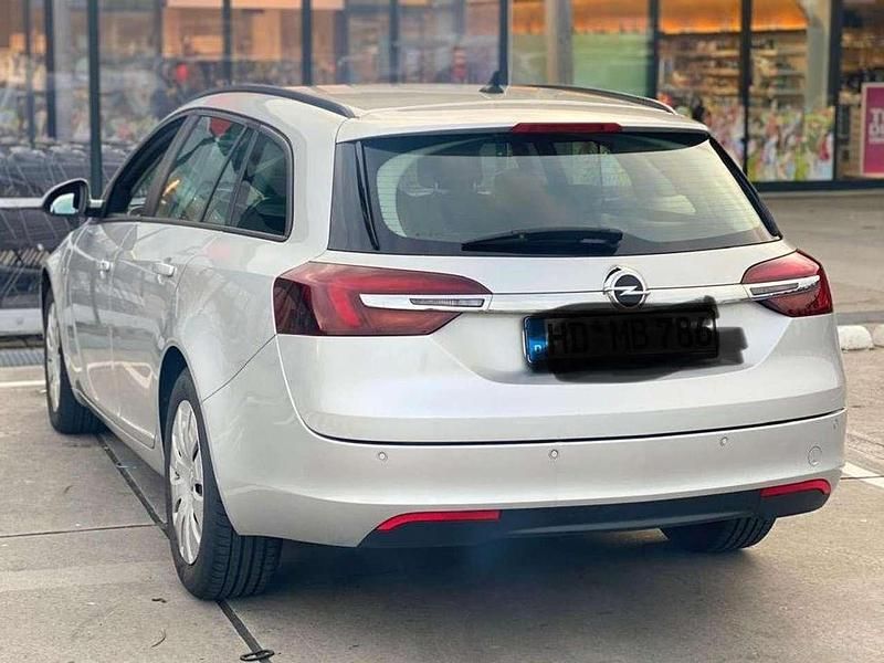 Silber Gebraucht 2017 Opel Insignia Sport Limousine | 10.500 € (Guter Preis) - Bild 1/4