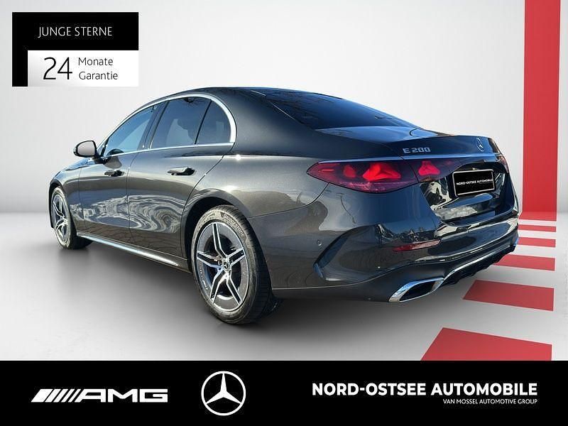Gebraucht Mercedes E200 AMG 204 PS (150 kW) 2025 Metalliclack graphitgrau Limousine