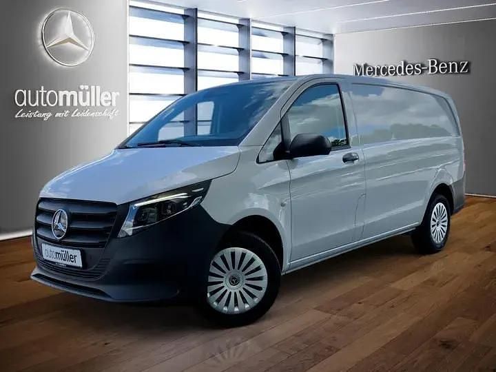 Arktikweiß Gebraucht 2025 Mercedes Vito Van / Kleinbus | 55.323 € - Bild 1/2