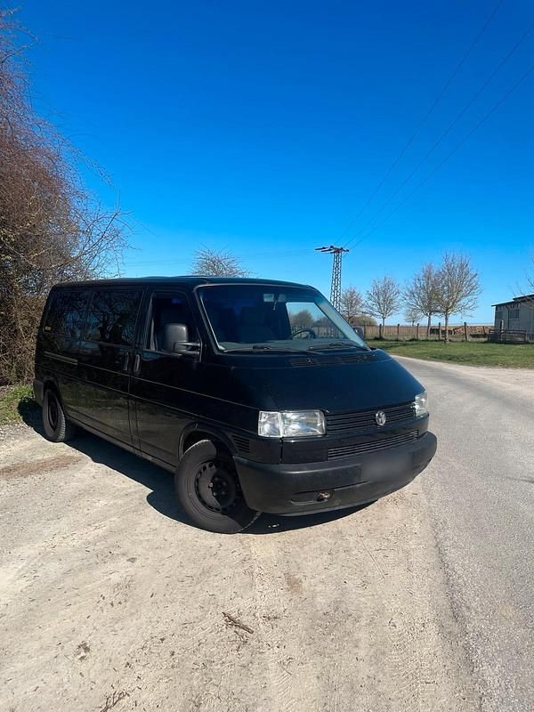 Używany VW Transporter 102 KM (75 kW) 2001 Czarny Van