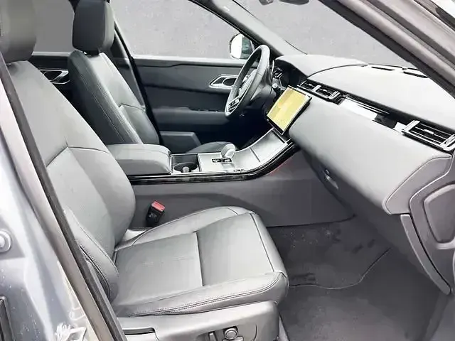 Gebraucht Land Rover Range Rover Velar SE Dynamic 304 PS (223 kW) 2024 Grau SUV