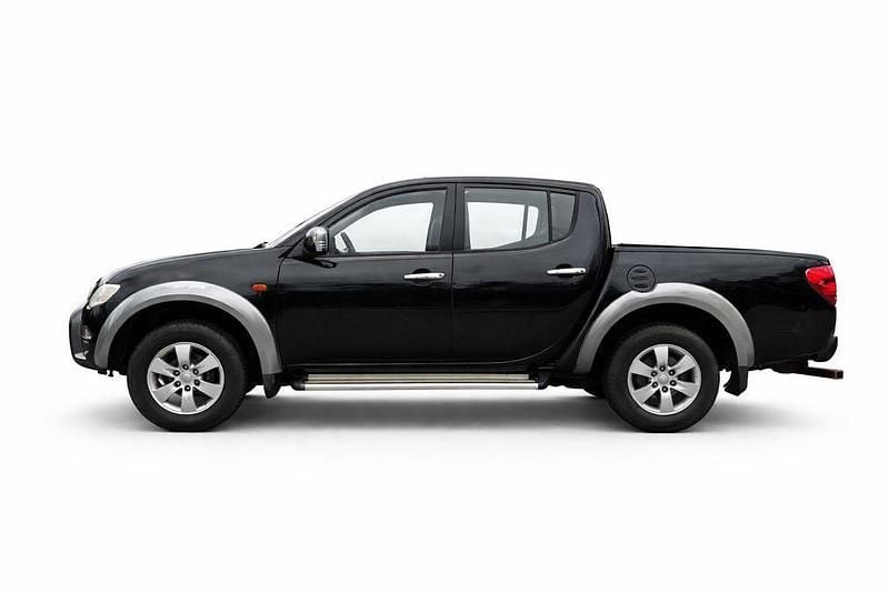 Gebraucht Mitsubishi L200 167 PS (122 kW) 2006 Schwarz Pickup