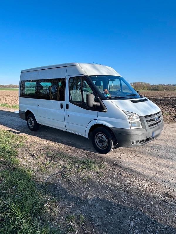 Second-hand Ford Transit 86 CP (63 kW) 2007 Alb Monovolum