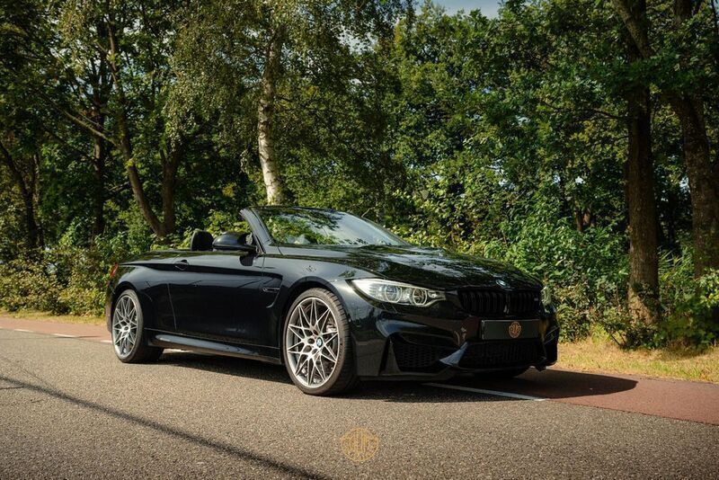 Schwarz Gebraucht 2016 BMW M4 Cabriolet Competition Edition Cabrio | 40.383 € - Bild 1/4
