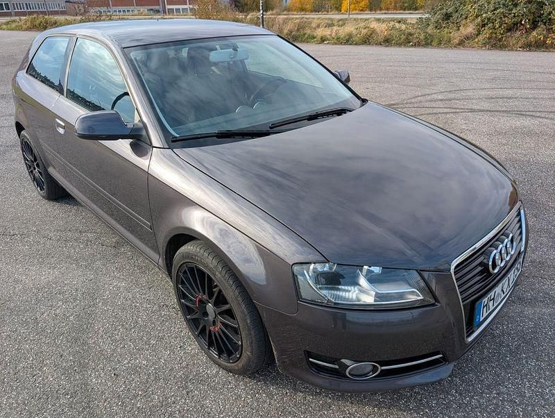 Gebraucht Audi A3 170 PS (125 kW) 2010 Violet Kleinwagen