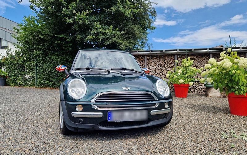 Grün Gebraucht 2003 Mini ONE Kleinwagen | 2.350 € (Etwas zu teuer) - Bild 1/4