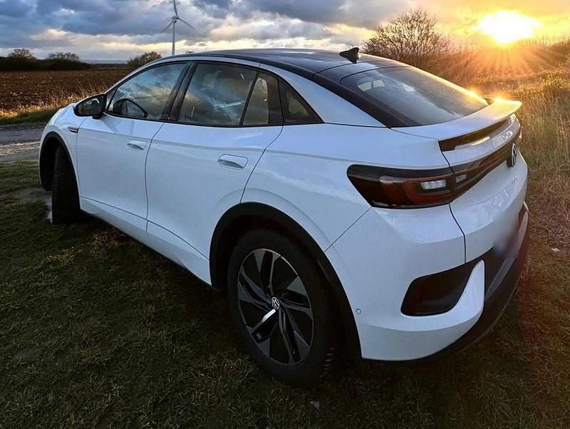 Gebraucht VW ID.5 Pro Performance 150 kW (204 PS) 2023 Weiß SUV