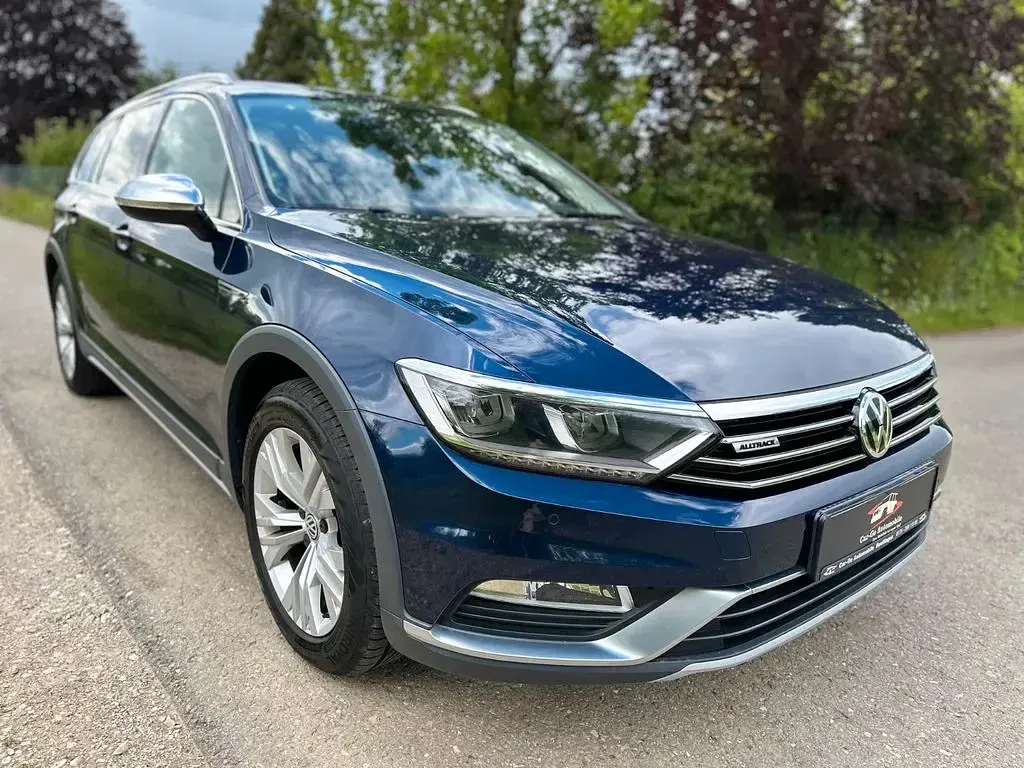 Gebraucht VW Passat Alltrack 190 PS (139 kW) 2017 Blau Kombi
