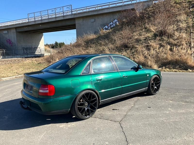 Gebraucht Audi A4 115 PS (84 kW) 1999 Grün Limousine