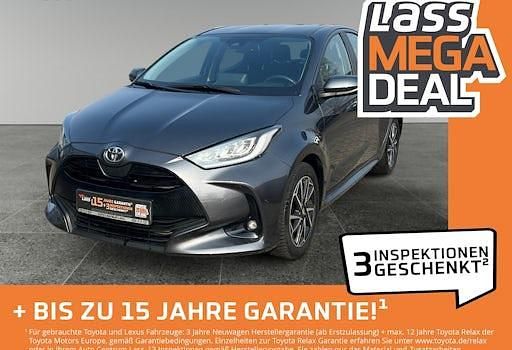 Gebraucht Toyota Yaris Basis 125 PS (91 kW) 2022 Marlingrau metallic Kleinwagen