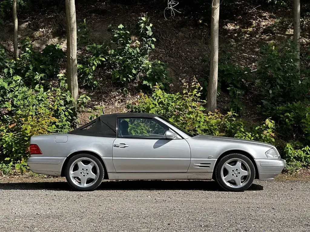 Gebraucht Mercedes SL320 224 PS (164 kW) 2000 Silber Cabrio