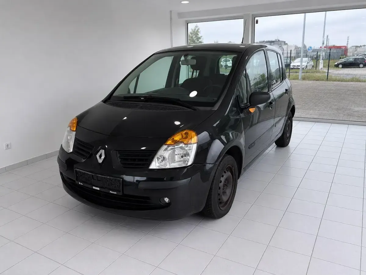 Używany Renault Modus 75 KM (55 kW) 2005 Czarny Minivan