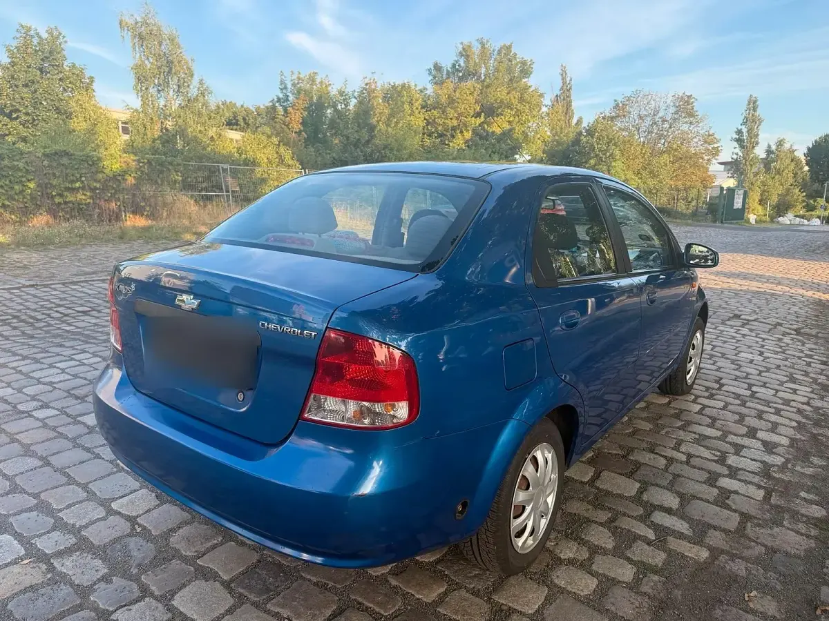 Gebraucht Chevrolet Kalos 90 PS (66 kW) 2005 Blau Limousine