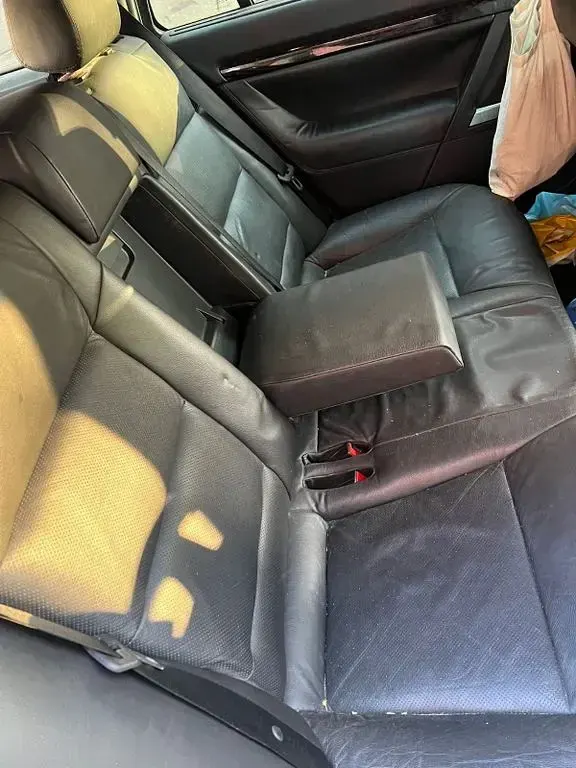 Używany Opel Vectra 120 KM (88 kW) 2005 Srebrny Sedan/Limuzyna