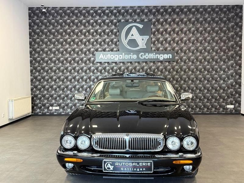 Gebraucht Jaguar XJ Sovereign 284 PS (208 kW) 1999 Schwarz Limousine