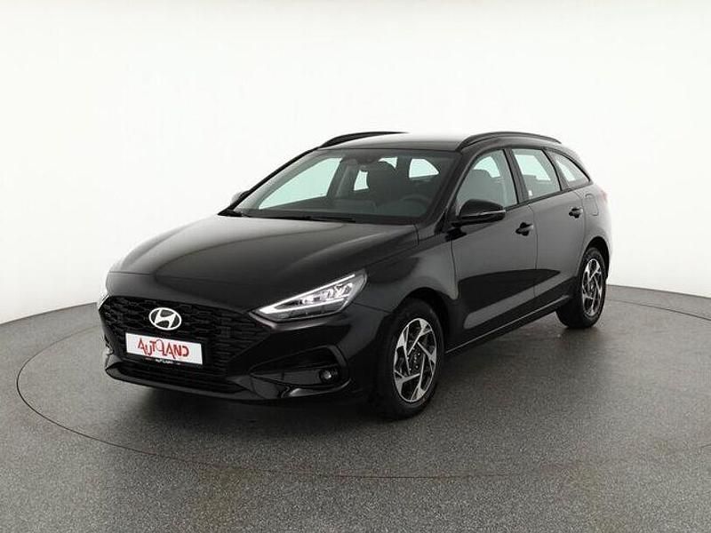 Grau Neu 2024 Hyundai i30 GO! Limousine | 22.490 € (Guter Preis) - Bild 1/4