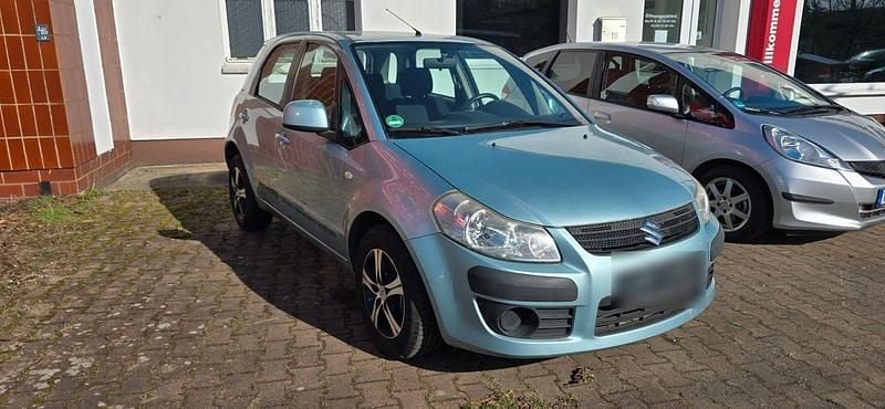 Gebraucht Suzuki SX4 120 PS (88 kW) 2009 Grün Kleinwagen