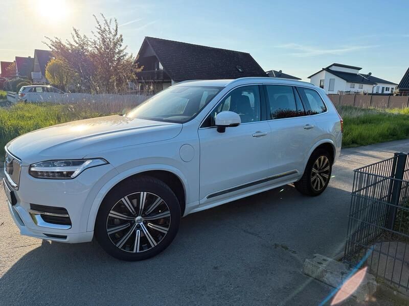 Weiß Gebraucht 2020 Volvo XC90 SUV | 37.999 € (Fairer Preis) - Bild 1/4