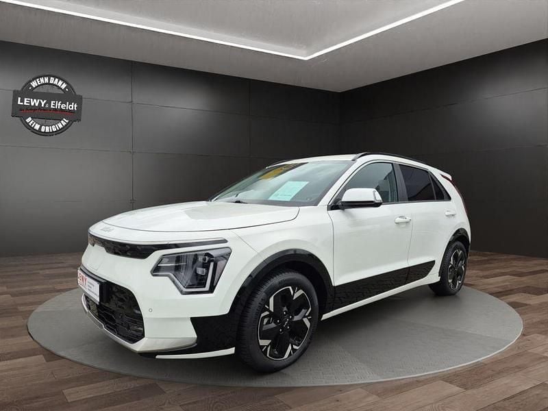 Gebraucht Kia e-Niro Inspiration 150 kW (204 PS) 2023 (ud) clear white SUV