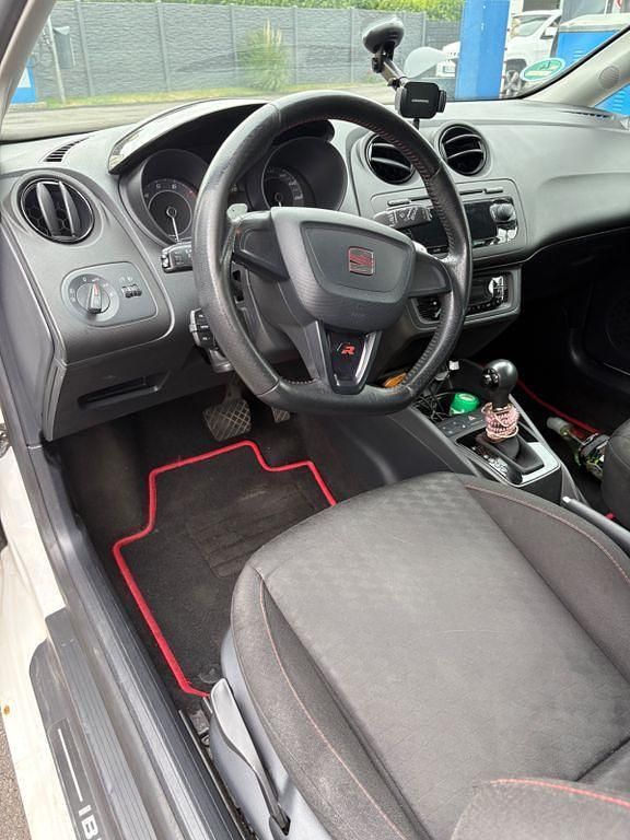 Gebraucht Seat Ibiza SC FR 150 PS (110 kW) 2011 Weiß Kleinwagen