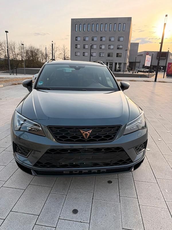 Gebraucht Cupra Ateca 300 PS (220 kW) 2019 Grau SUV