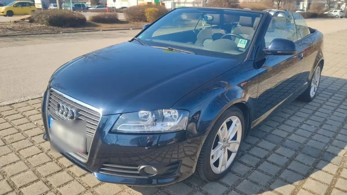 Gebraucht Audi A3 Cabriolet 102 PS (75 kW) 2009 Blau Cabrio