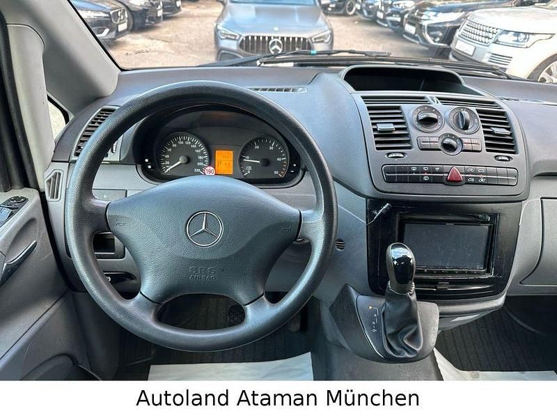 Gebraucht Mercedes Vito 109 PS (80 kW) 2010 Blau Van