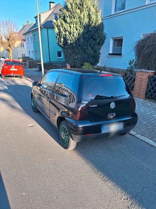 Gebraucht VW Lupo 50 PS (36 kW) 2001 Schwarz Kleinwagen