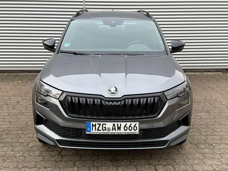 Gebraucht Skoda Karoq SportLine 150 PS (110 kW) 2025 Grau SUV