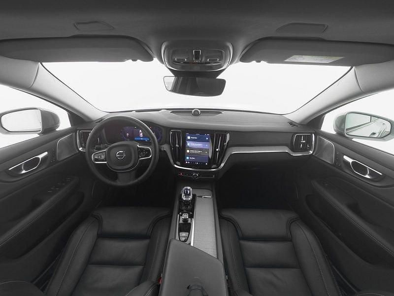 Gebraucht Volvo V60 CC Ultimate 197 PS (144 kW) 2024 Grau Kombi