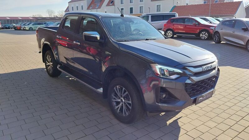Neu Isuzu D-Max 163 PS (119 kW) 2025 Grau Pickup