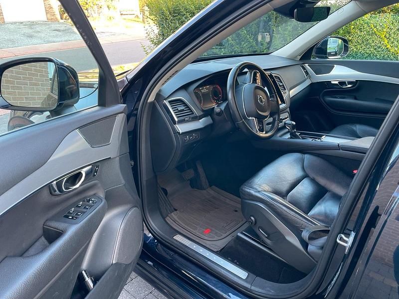 Blau Gebraucht 2016 Volvo XC90 SUV | 15.400 € (Superpreis) - Bild 1/4