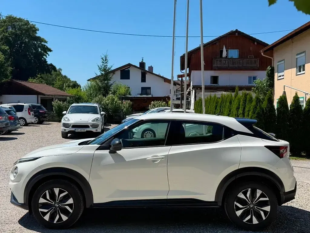 Gebraucht Nissan Juke Acenta 114 PS (83 kW) 2022 Weiß SUV