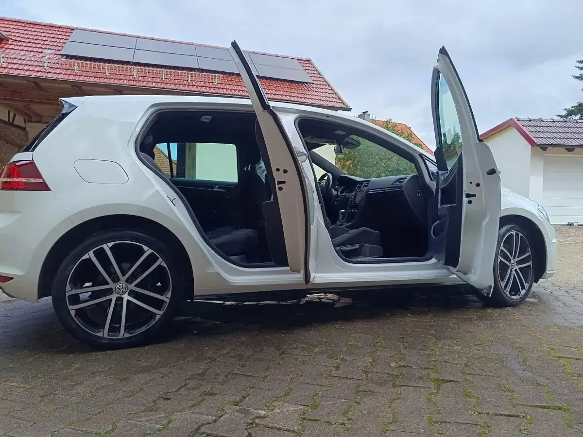 Gebraucht VW Golf VII GTE 204 PS (150 kW) 2015 Weiß Limousine