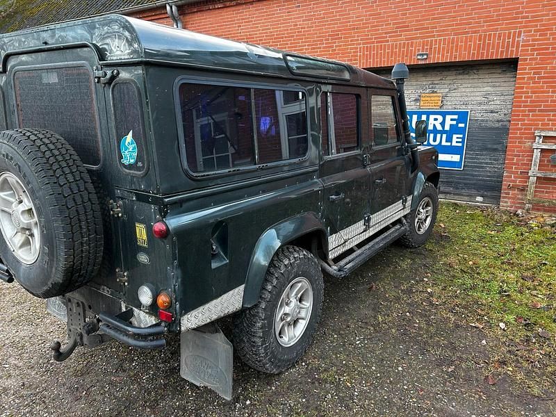 Gebraucht Land Rover Defender 112 PS (82 kW) 2003 Grün SUV