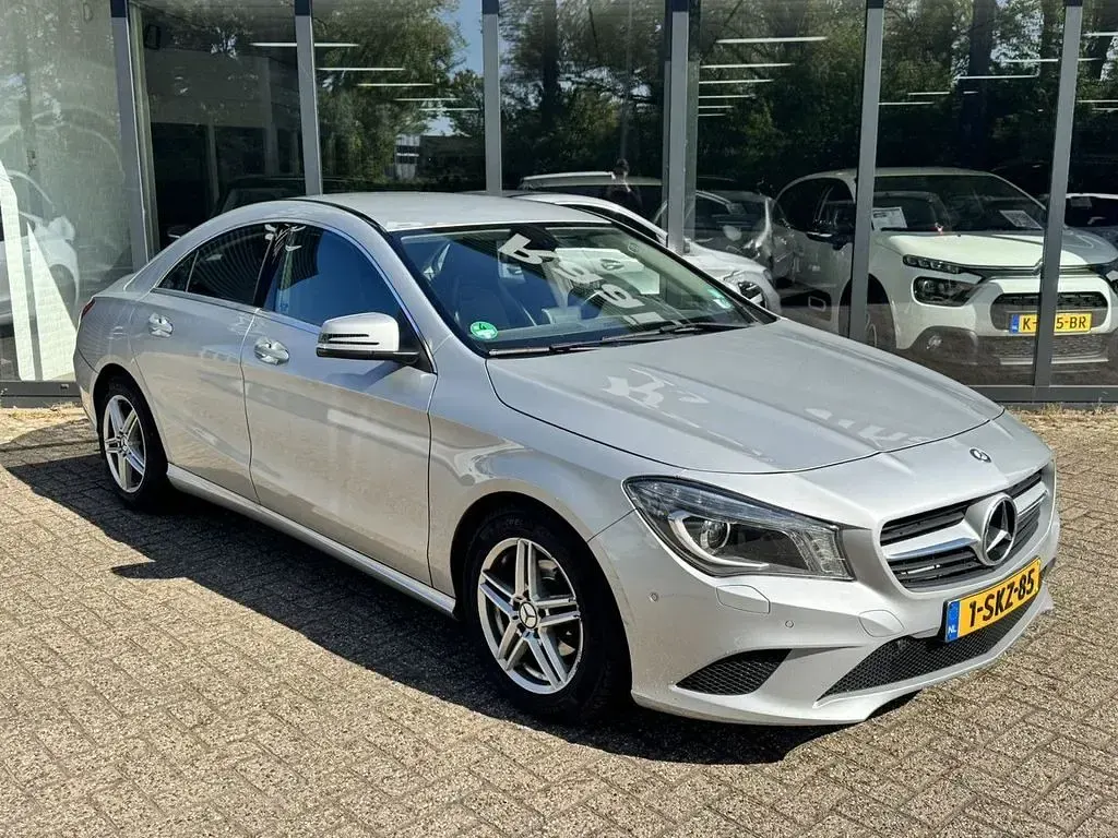 Gebraucht Mercedes CLA180 Edition 122 PS (89 kW) 2013 Grau Limousine