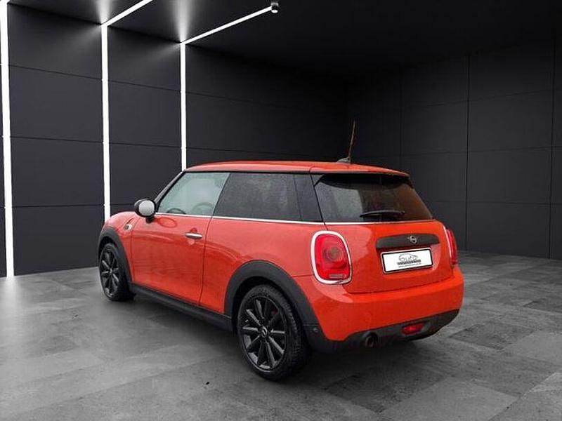 Second-hand Mini Cooper 102 CP (75 kW) 2019 Portocaliu Hatchback