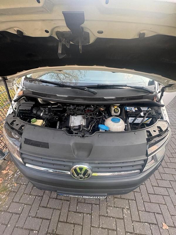 Weiß Gebraucht 2019 VW T6.1 Van | 13.600 € (Superpreis) - Bild 1/4