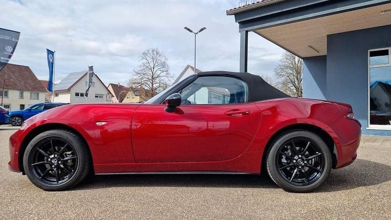 Gebraucht Mazda MX5 Exclusive-Line 132 PS (97 kW) 2019 Rot Cabrio
