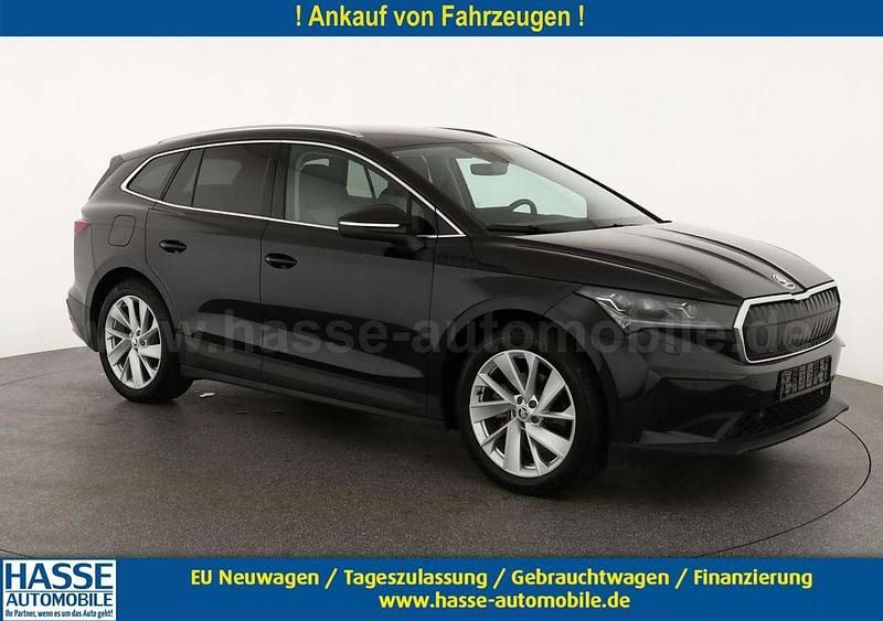 Schwarz magic perleffekt Gebraucht 2021 Skoda Enyaq iV Lodge SUV | 27.556 € (Teuer) - Bild 1/4