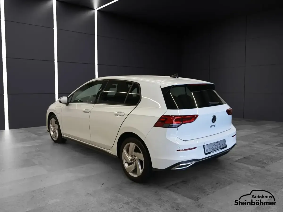 Second-hand VW Golf VII GTE 2021 Alb Hatchback