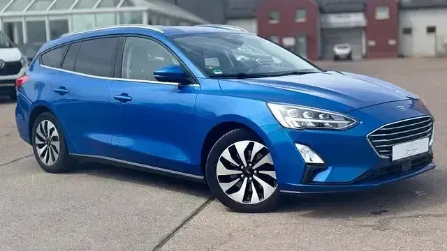 Gebraucht Ford Focus Cool & Connect 120 PS (88 kW) 2019 Blau Kombi