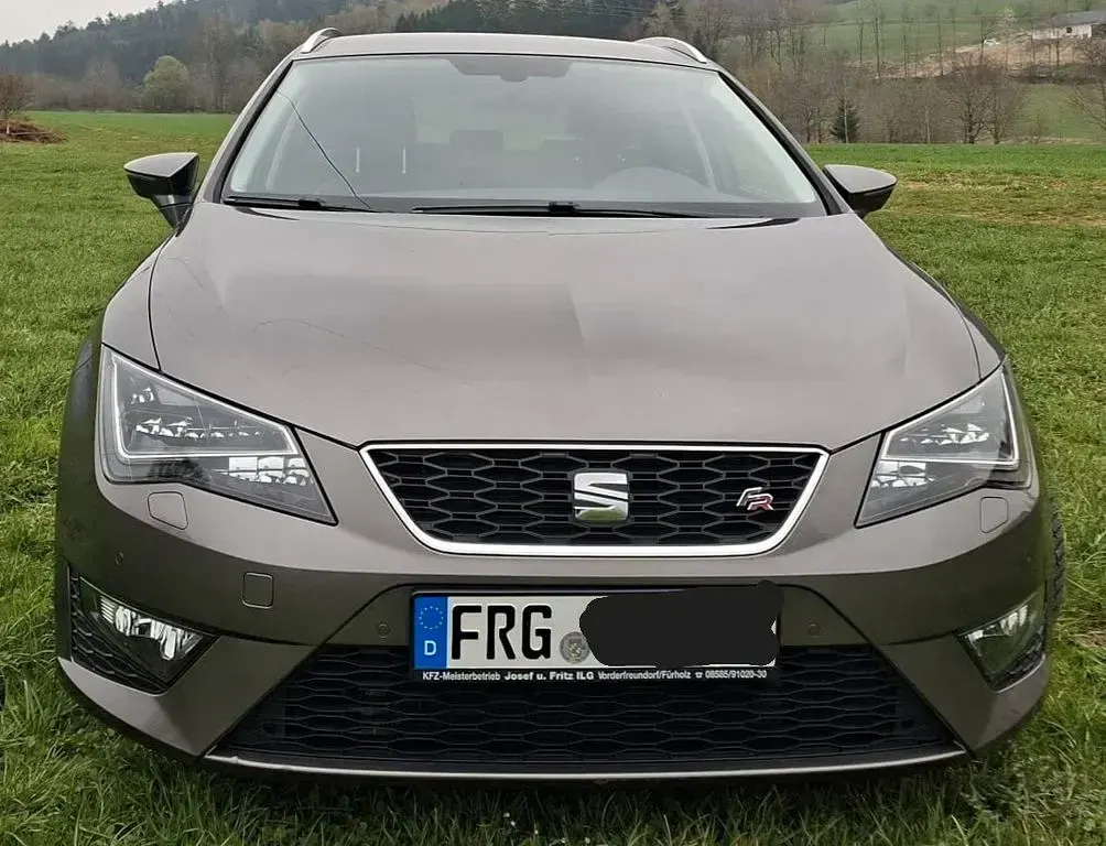 Gebraucht Seat Leon ST 4Drive 150 PS (110 kW) 2016 Grau Kombi
