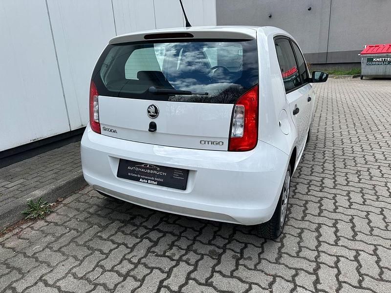 Gebraucht Skoda Citigo Active 60 PS (44 kW) 2018 Weiß Kleinwagen