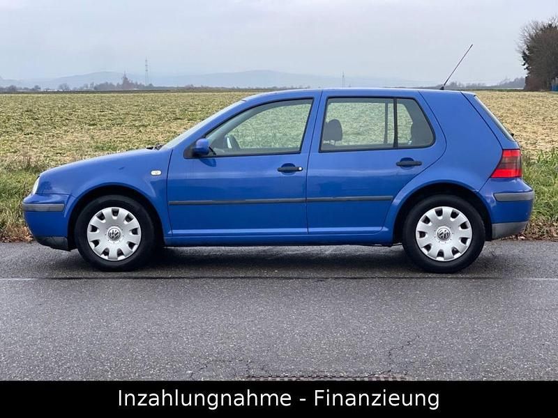 Gebraucht VW Golf Highline 101 PS (74 kW) 1999 Blau Limousine