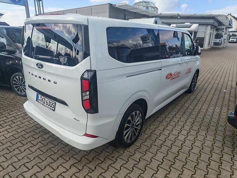 Gebraucht Ford Tourneo Custom Titanium 150 PS (110 kW) 2025 Weiss Van